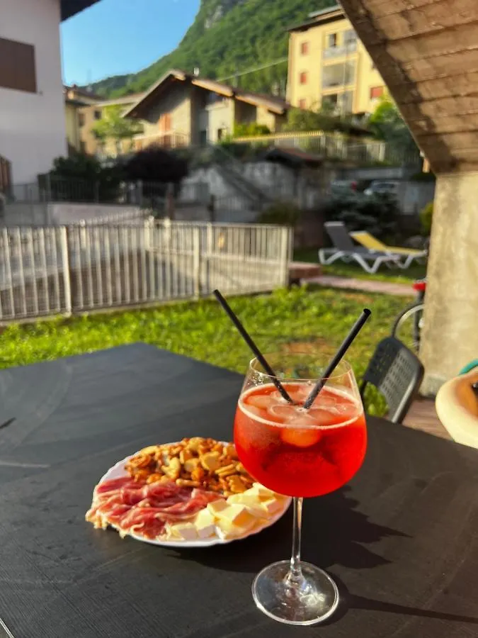 Villa Aria Fresca Sovere 0*,  Italia